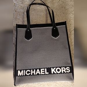 Michael Kors Black/Optic White Lg Tote
